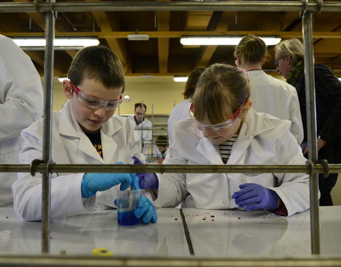 Kinderuniversiteit in Campus Schoonmeersen: 'Hoe maak je het? Met een ingenieur!'-61249