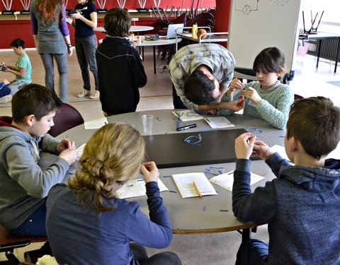 Kinderuniversiteit in Campus Schoonmeersen: 'Hoe maak je het? Met een ingenieur!'-61277