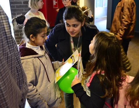 Kinderuniversiteit in Campus Schoonmeersen: 'Hoe maak je het? Met een ingenieur!'-61282