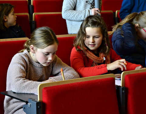 Kinderuniversiteit in Campus Schoonmeersen: 'Hoe maak je het? Met een ingenieur!'-61283