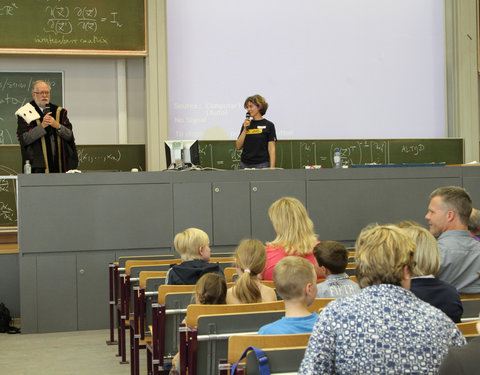 Kinderuniversiteit Gent over sterren en planeten, organisatie UGent en Volkssterrenwacht Armand Pien-6134