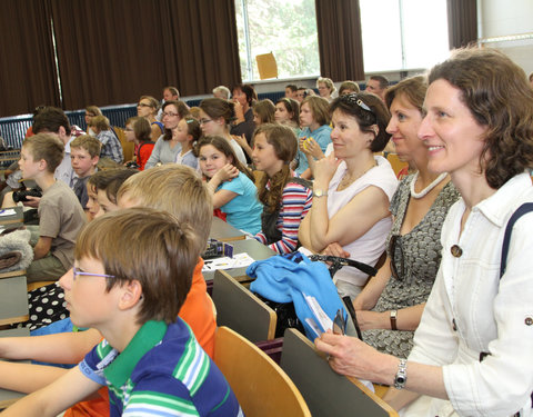 Kinderuniversiteit Gent over sterren en planeten, organisatie UGent en Volkssterrenwacht Armand Pien-6135