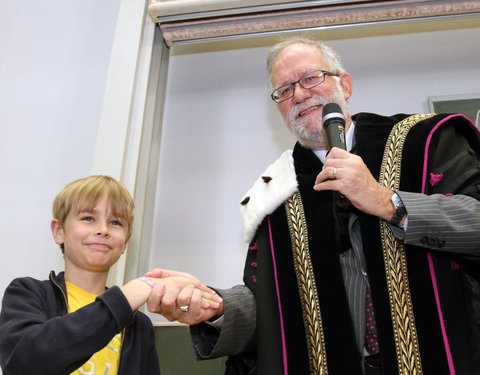 Kinderuniversiteit Gent over sterren en planeten, organisatie UGent en Volkssterrenwacht Armand Pien-6153