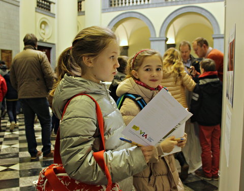 Kinderuniversiteit 'De media inspecteurs, een kritische blik op media en communicatie'-62207