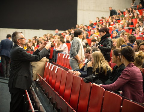 Lezing naar aanleiding van uitreiking eredoctoraat (faculteit Geneeskunde en Gezondheidswetenschappen)-62389