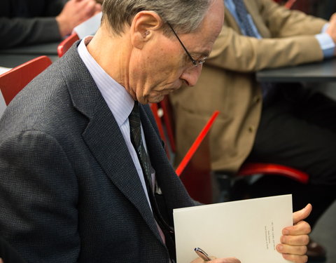 Lezing naar aanleiding van uitreiking eredoctoraat (faculteit Geneeskunde en Gezondheidswetenschappen)-62396