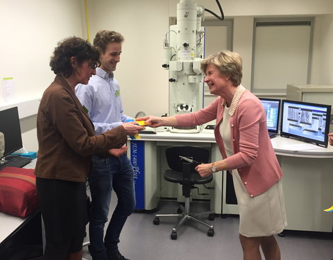 Inhuldiging Jeol JEM1400plus life science transmissie electronenmicroscoop in TEM-Core facility aan de Proeftuinstraat-63594