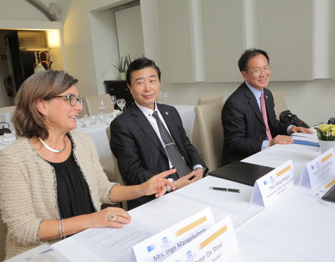 Ondertekening akkoord met Hebei University-64048