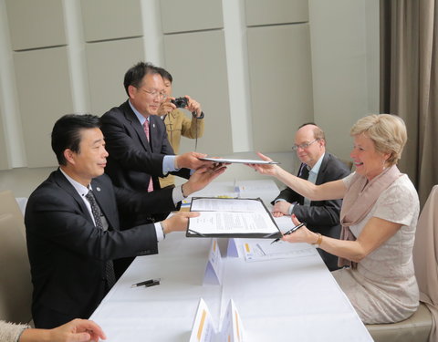 Ondertekening akkoord met Hebei University-64059