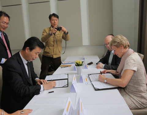 Ondertekening akkoord met Hebei University-64060