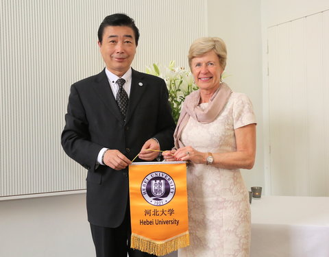 Ondertekening akkoord met Hebei University