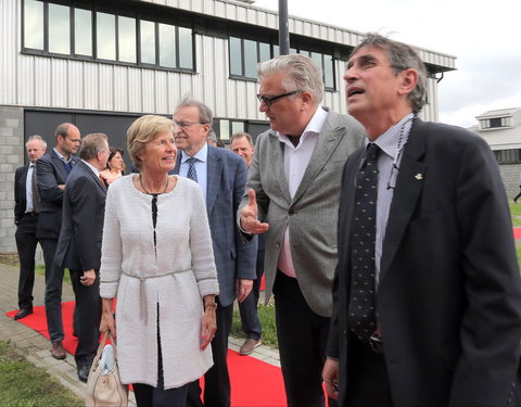 Opening nieuwe vleugel voor vakgroep Kleine Huisdieren in Merelbeke-64802