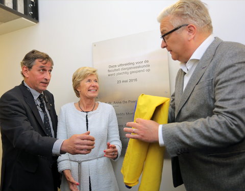 Opening nieuwe vleugel voor vakgroep Kleine Huisdieren in Merelbeke-64806