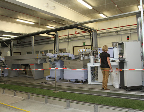 Inhuldiging nieuwe bi-componente extrusielijn, vakgroep Textielkunde (faculteit Ingenieurswetenschappen en Architectuur)-6707