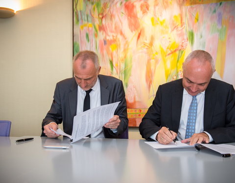 Formele ondertekening overeenkomst UGent/Lab Photonics en IMEC -67469