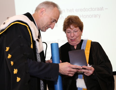 Uitreiking eredoctoraat-67745