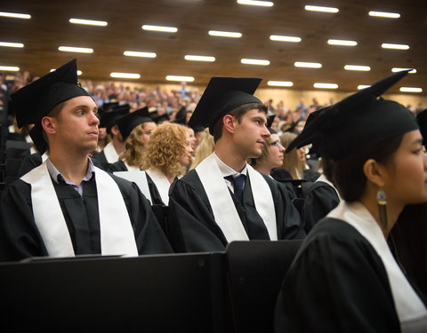 Proclamatie 2015/2016 faculteit Letteren en Wijsbegeerte