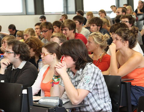 Openingscollege Interne Belgische Politiek en openingscollege Lokale Politiek met gastspreker Vlaams minister Geert Bourgeois-70