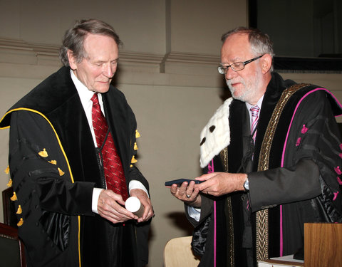 Inaugurale les van 2de Sarton Leerstoel 2010-2011 aan UGent (uitzonderlijk toegekend omwille van 25-jarig bestaan van de leersto