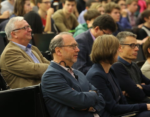 Gastcollege aan studenten Geneeskunde en Gezondheidswetenschappen door prof. Peter Piot