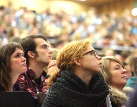 Gastcollege aan studenten Geneeskunde en Gezondheidswetenschappen door prof. Peter Piot