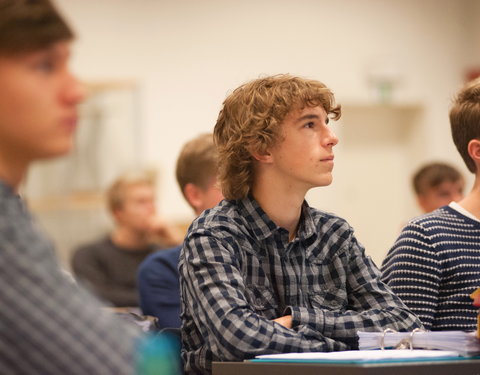 Open Lessen voor laatstejaarsscholieren