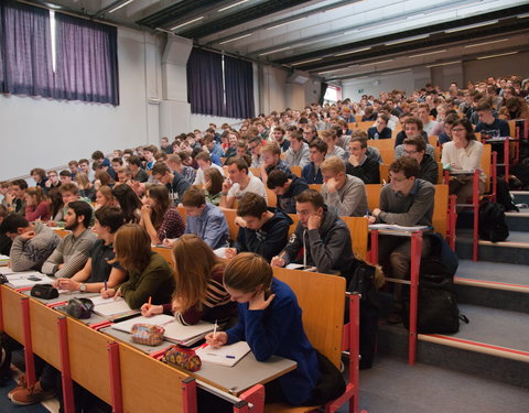 Open Lessen voor laatstejaarsscholieren