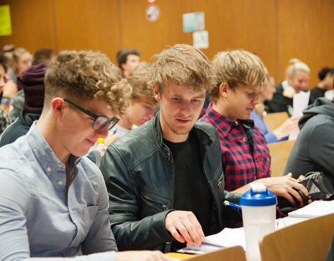 Open Lessen voor laatstejaarsscholieren