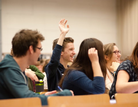 Open Lessen voor laatstejaarsscholieren