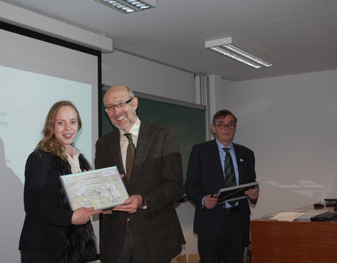 Uitreiking certificaten topstudenten Diergeneeskunde