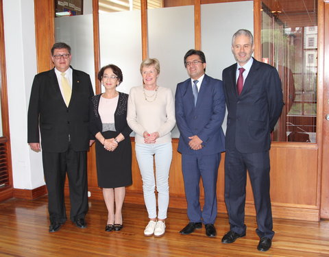 Bezoek aan Ecuadoraanse universiteiten