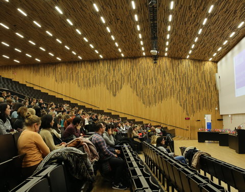 Ontvangst van internationale studenten tijdens Welcome Days