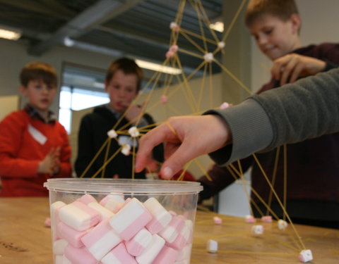 Kinderuniversiteit UGent Campus Kortrijk 'Pientere probleemoplossers'