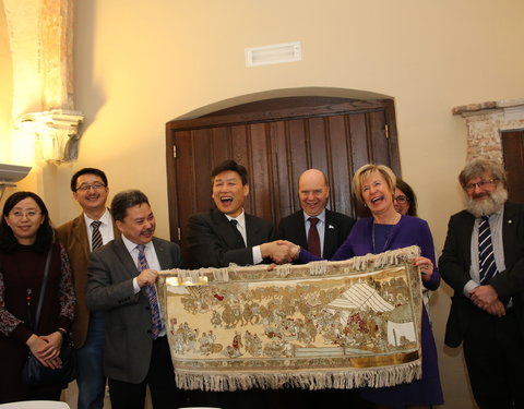 Hernieuwing cooperation agreement met Xinjiang Institute of Ecology and Geography (China)