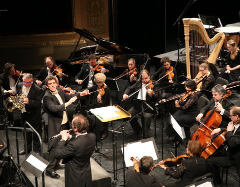 Dies Natalisconcert met première universitaire hymne