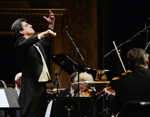 Dies Natalisconcert met première universitaire hymne