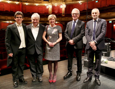 Dies Natalisconcert met première universitaire hymne