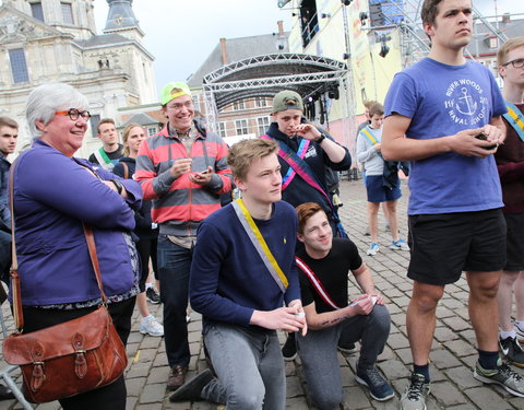 Rondje voor 200 jaar UGent tijdens 12urenloop 2017