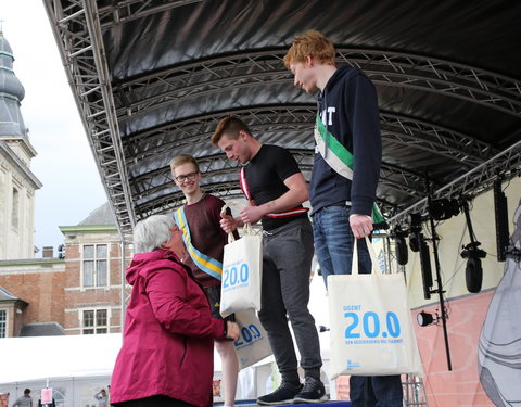 Rondje voor 200 jaar UGent tijdens 12urenloop 2017