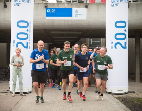 Estafetteloop van Gent naar Luik naar aanleiding van 200 jaar UGent en ULg