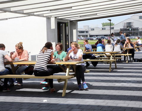 Sfeerbeelden resto Campus Merelbeke