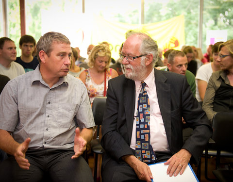 Persconferentie Europese Bedrijfssportspelen (22-26 juni 2011 in Hamburg), met voorstelling van de Vlaamse deelnemers-7914