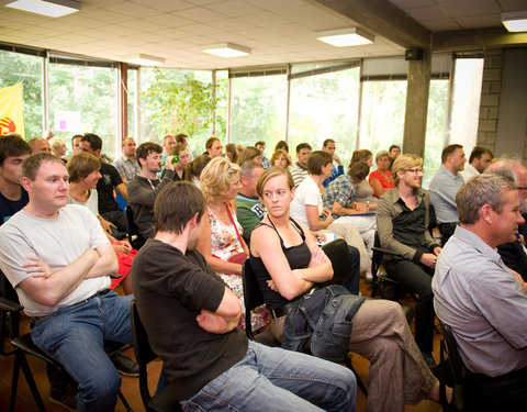 Persconferentie Europese Bedrijfssportspelen (22-26 juni 2011 in Hamburg), met voorstelling van de Vlaamse deelnemers-7915