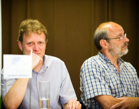 Persconferentie Europese Bedrijfssportspelen (22-26 juni 2011 in Hamburg), met voorstelling van de Vlaamse deelnemers-7926