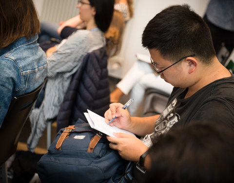 Overhandiging certificaten Summer School 'Health & Migration 2017'