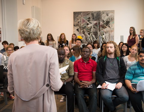 Overhandiging certificaten Summer School 'Health & Migration 2017'