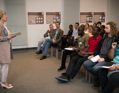 Overhandiging certificaten Summer School 'Health & Migration 2017'