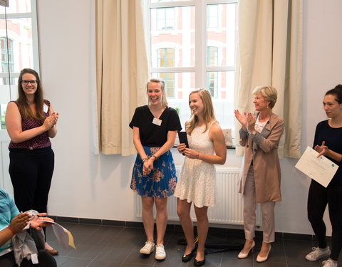 Overhandiging certificaten Summer School 'Health & Migration 2017'