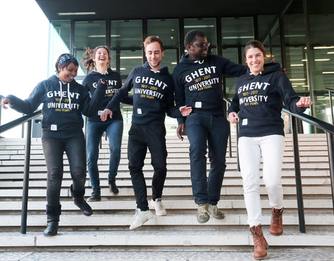 Studenten met UGent sweater