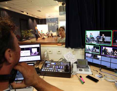 Live facebook debat met kandidaten rectorverkiezing